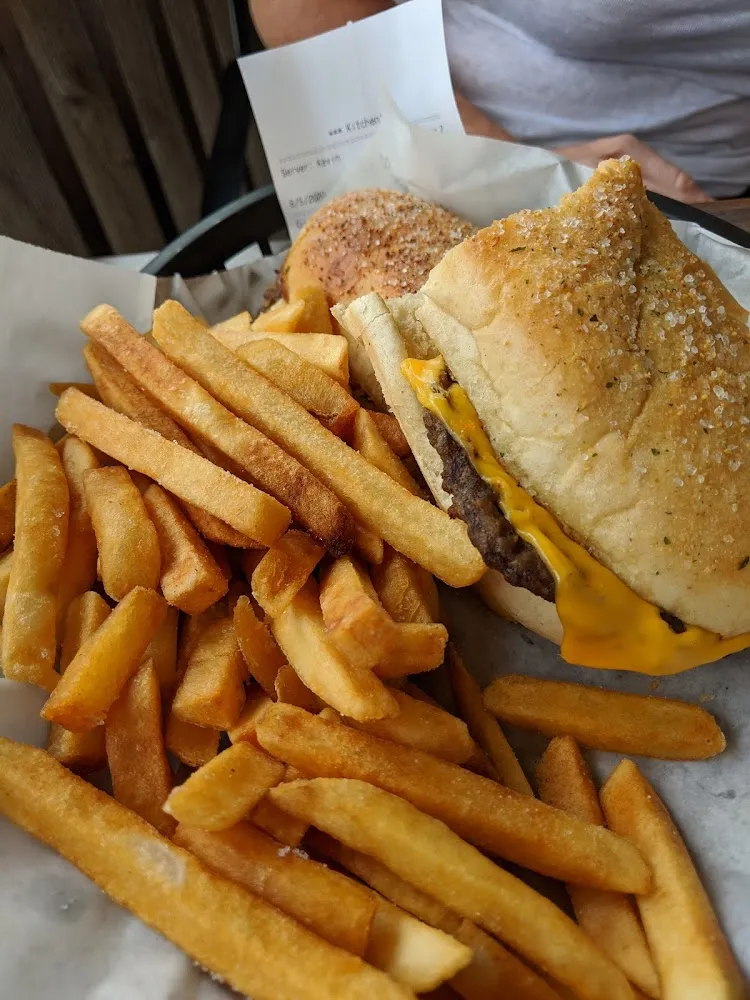 Garlic Cheese Burger French Fries