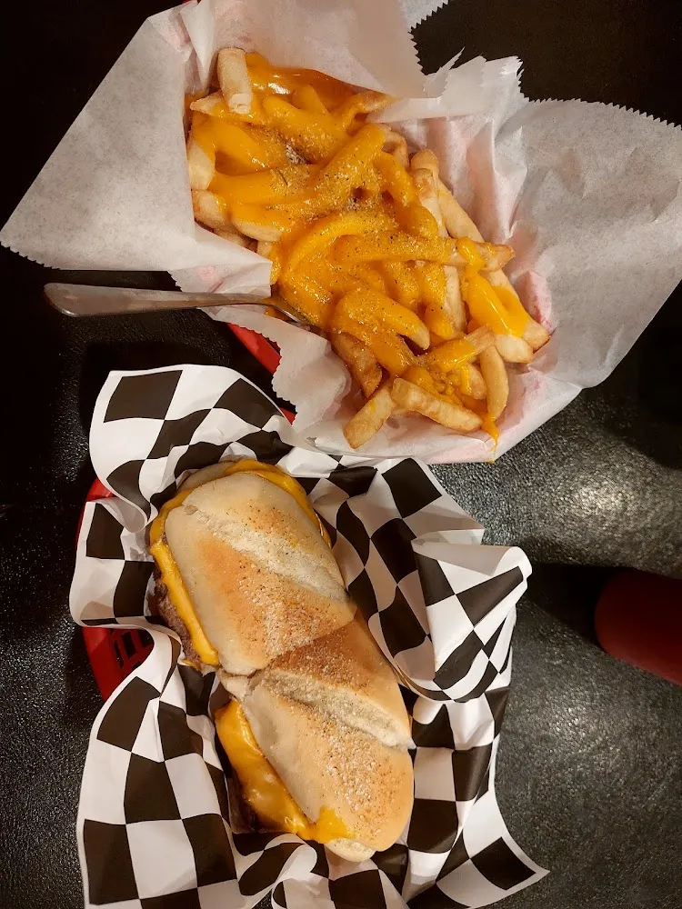 Garlic Cheeseburger with Garlic Cheese Fries